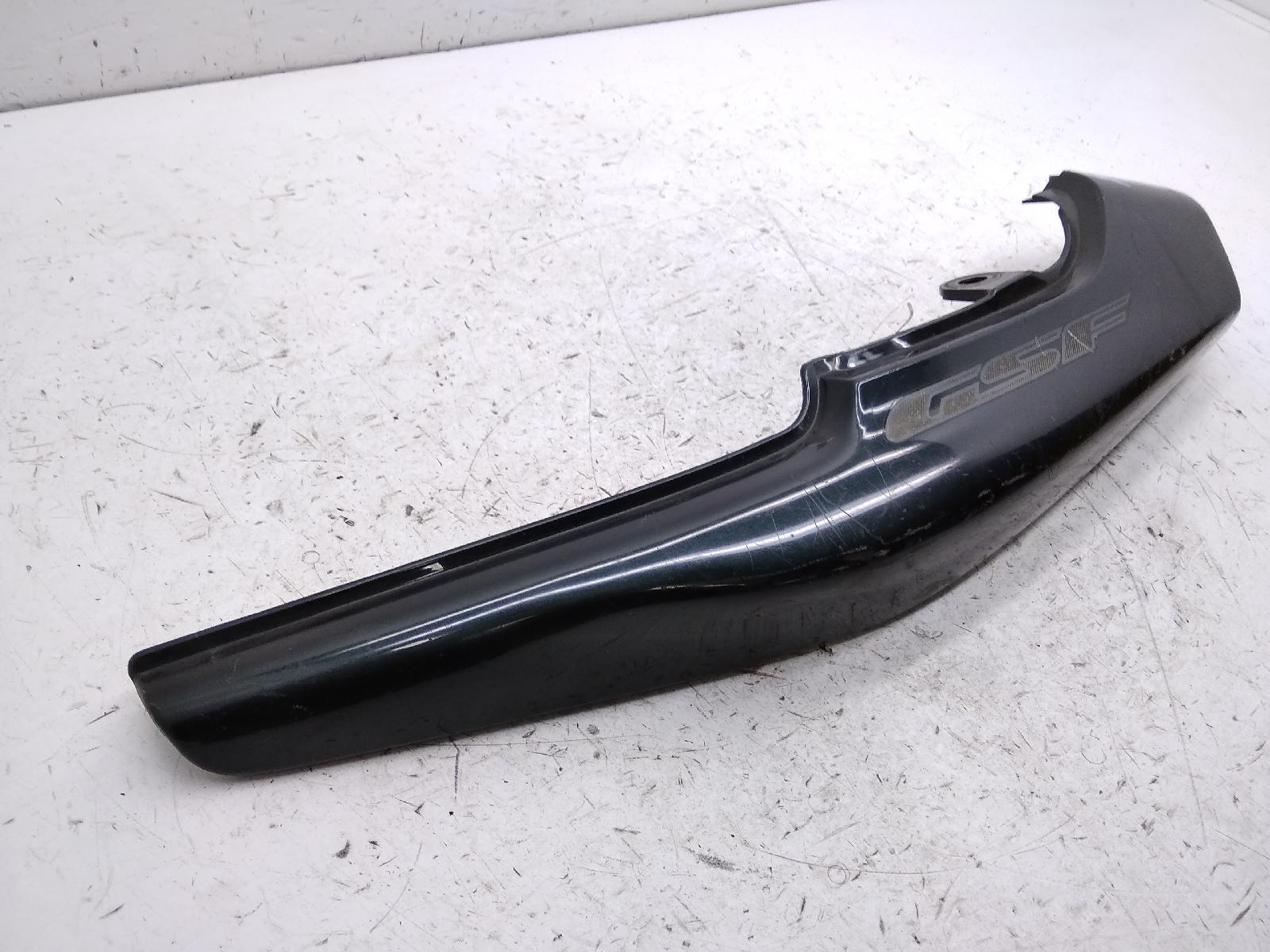 Suzuki gsf bandit 400 carena fiancata posteriore sinistra - piccola rottura 1991 1993 gk75a