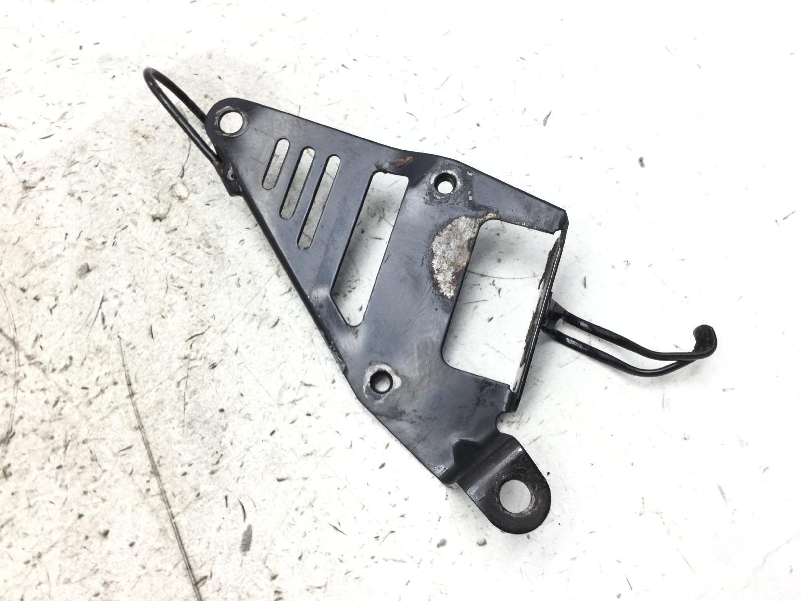 Suzuki gsf bandit 400 staffa support regolatore di tensione 1991 1993 gk75a