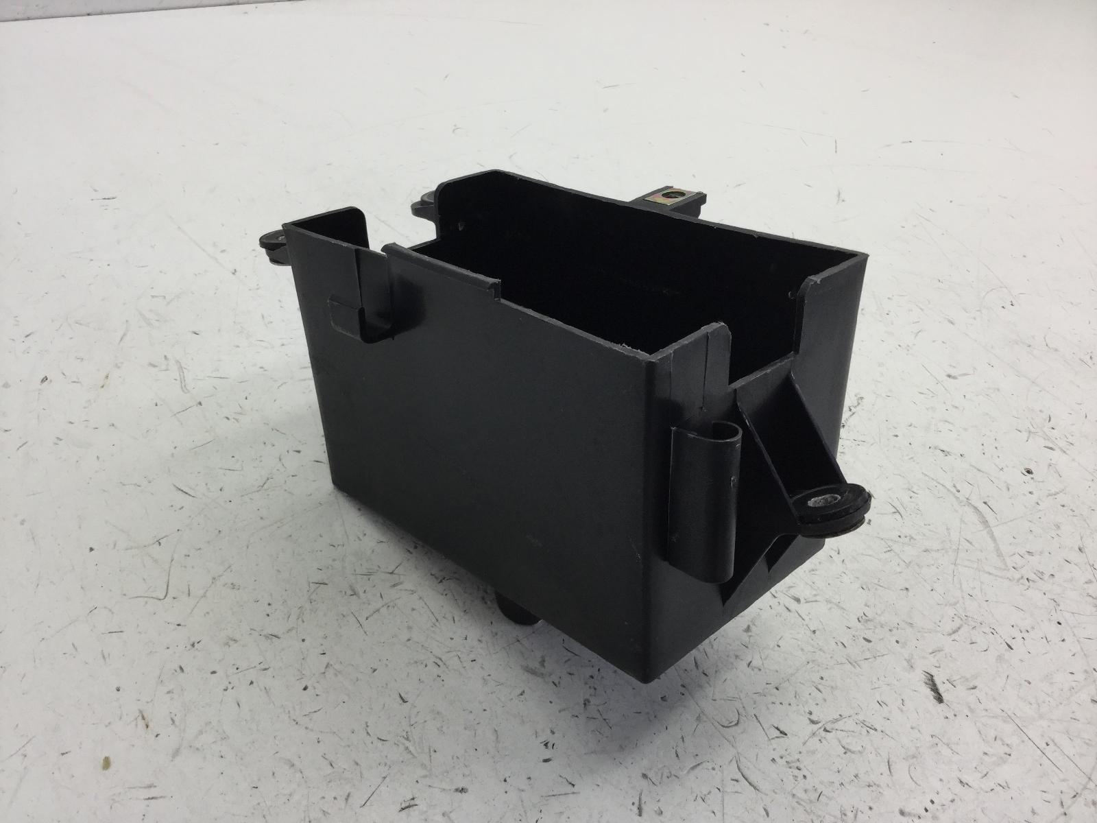 Kymco k-pipe 125 carena scatola vano batteria 2012 2013 b31000