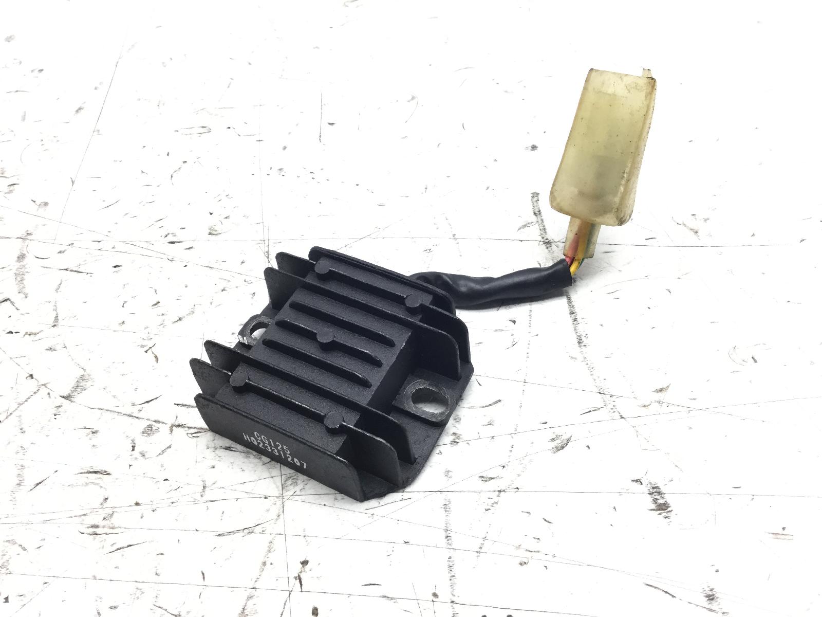 Kymco k-pipe 125 regolatore di tensione 2012 2013 b31000