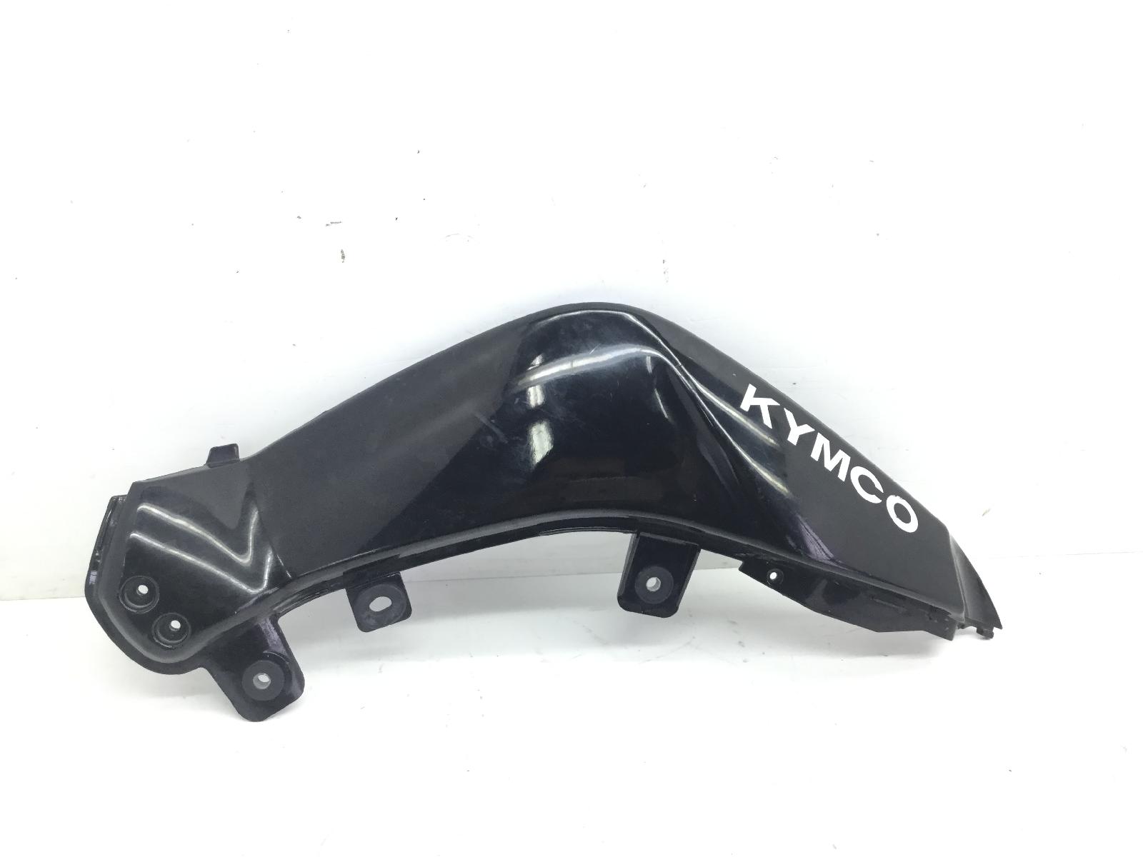 Kymco k-pipe 125 carena coperchio destro serbatoio benzina - attacco rotto 2012 2013 b31000