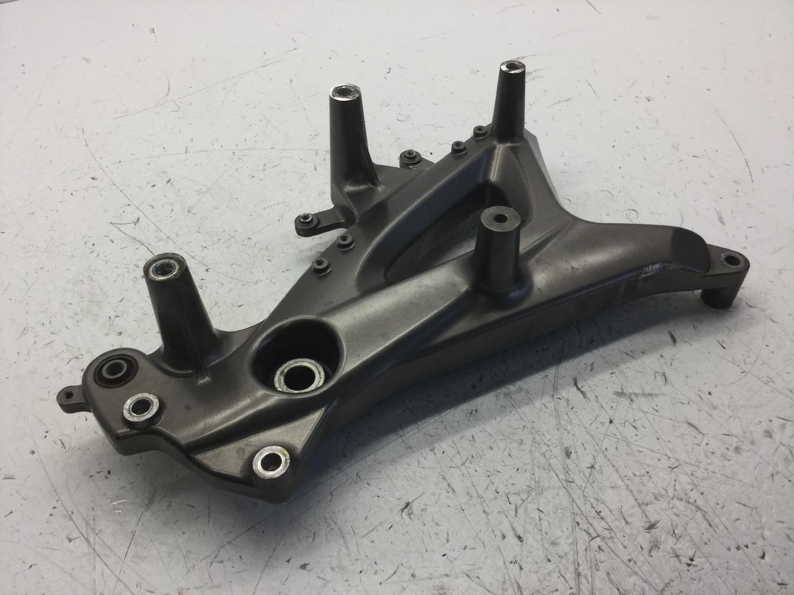 Kymco people gti 200 staffa supporto scarico marmitta 2010 2010 v42000