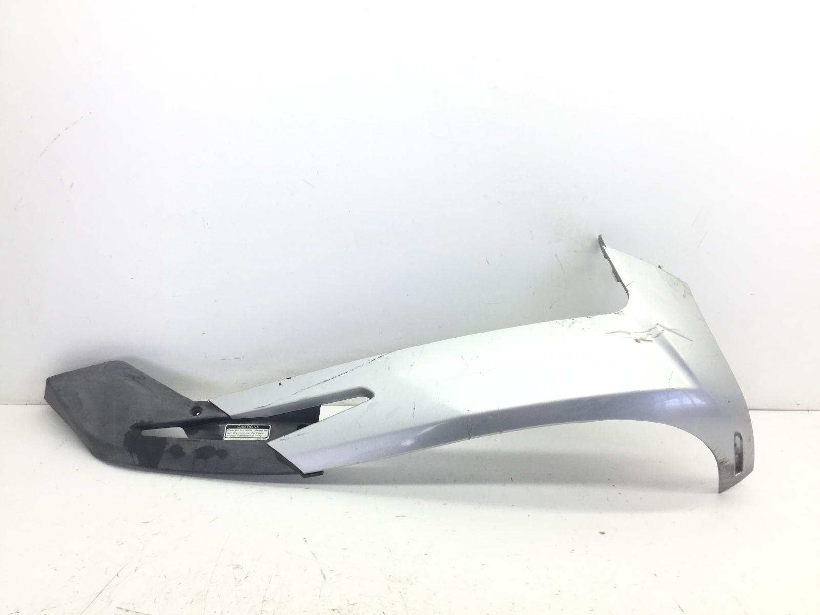 Kymco people gti 200 carena sottopedana destra - attacco rotto 2010 2010 v42000