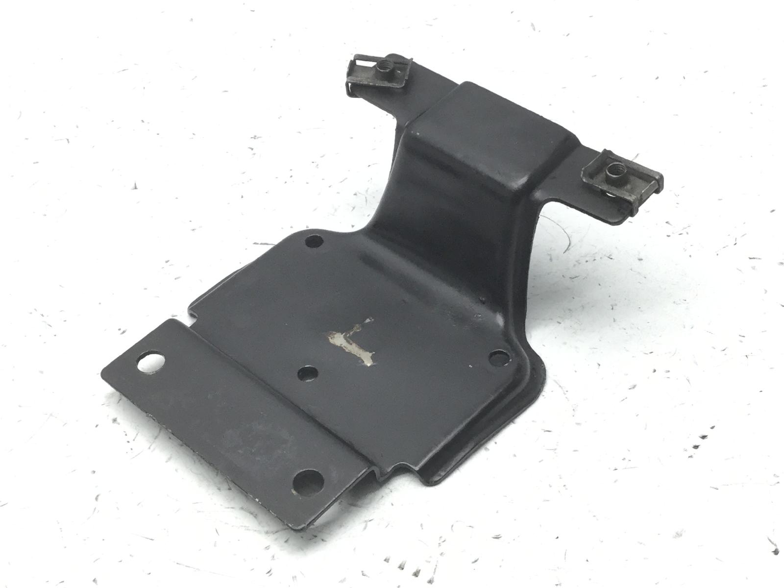 Piaggio beverly e3 400 staffa supporto parafango anteriore 2006 2007 m34300