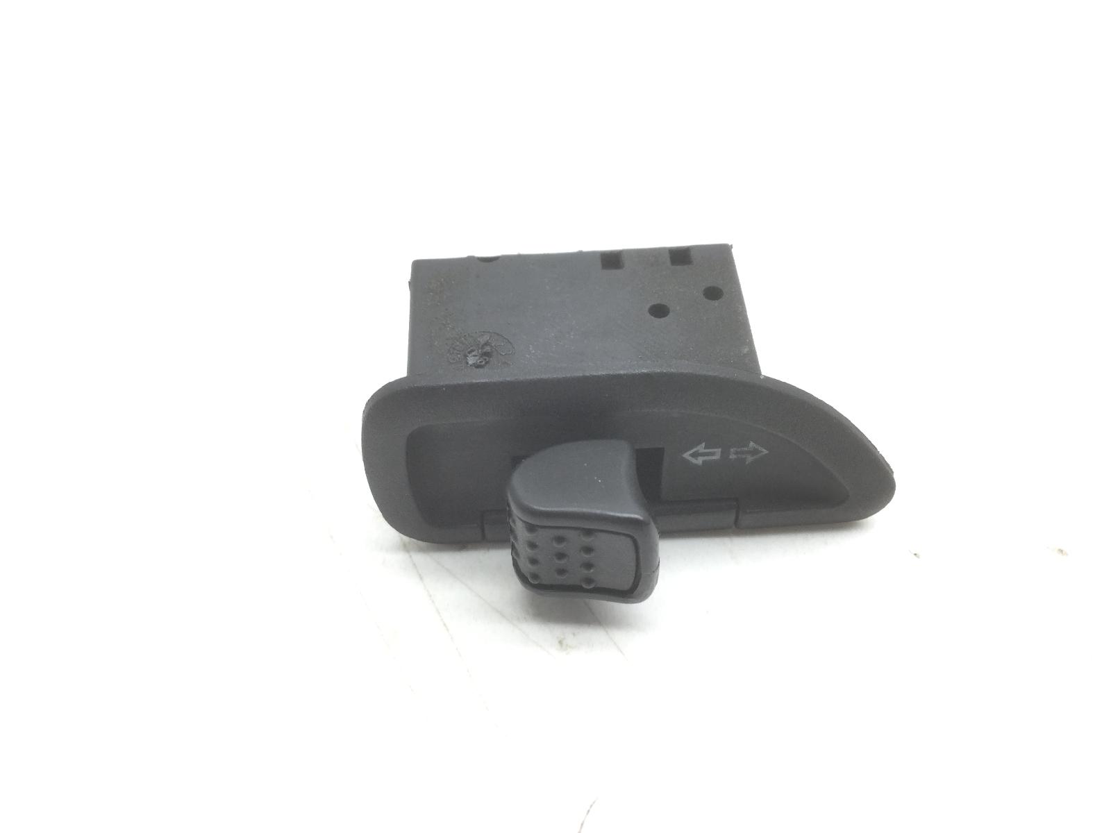 Piaggio beverly e3 400 tasto pulsante frecce lampeggiatori indicatori 2006 2007 m34300