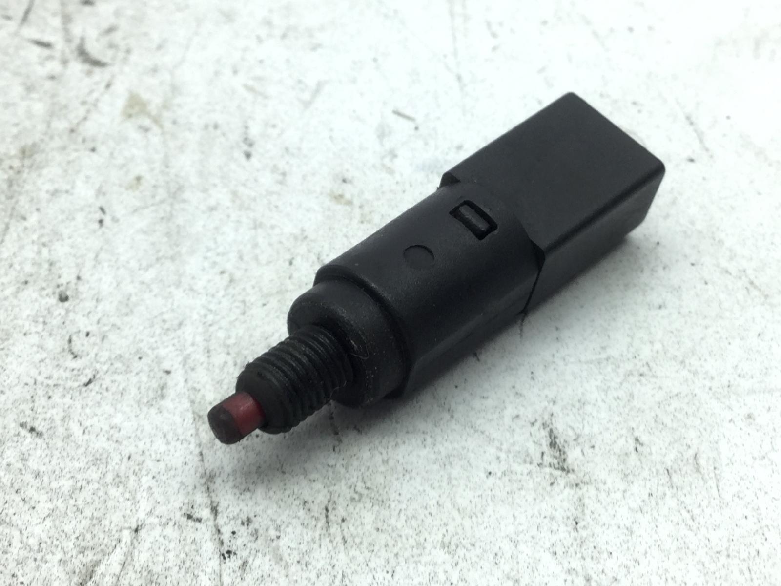 Piaggio beverly e3 400 sensore stop microstop freno anteriore destro 2006 2007 m34300