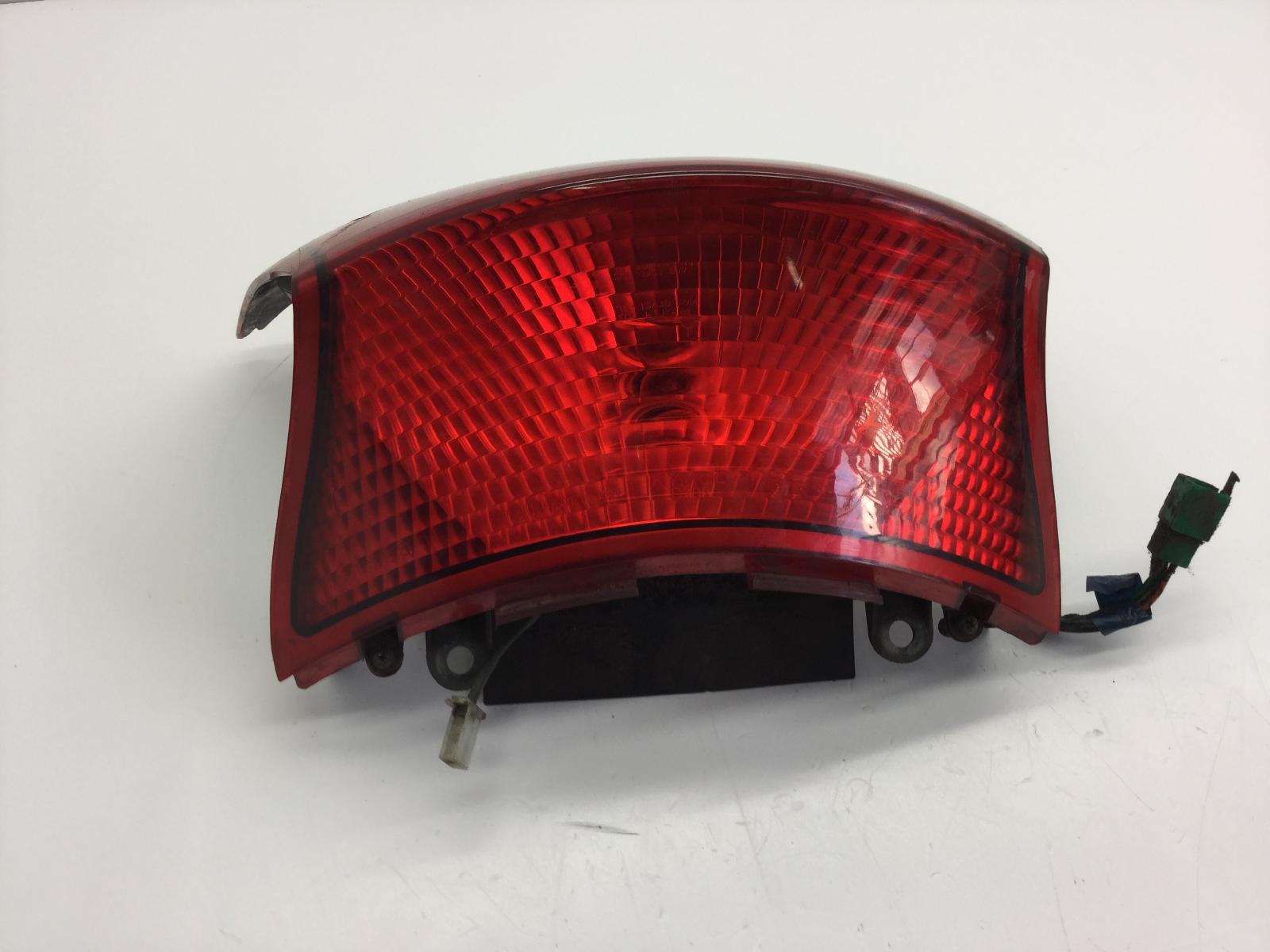 Kymco grand dink 250 faro fanale posteriore attacco rotto per ricambi 2003 2004 s41011