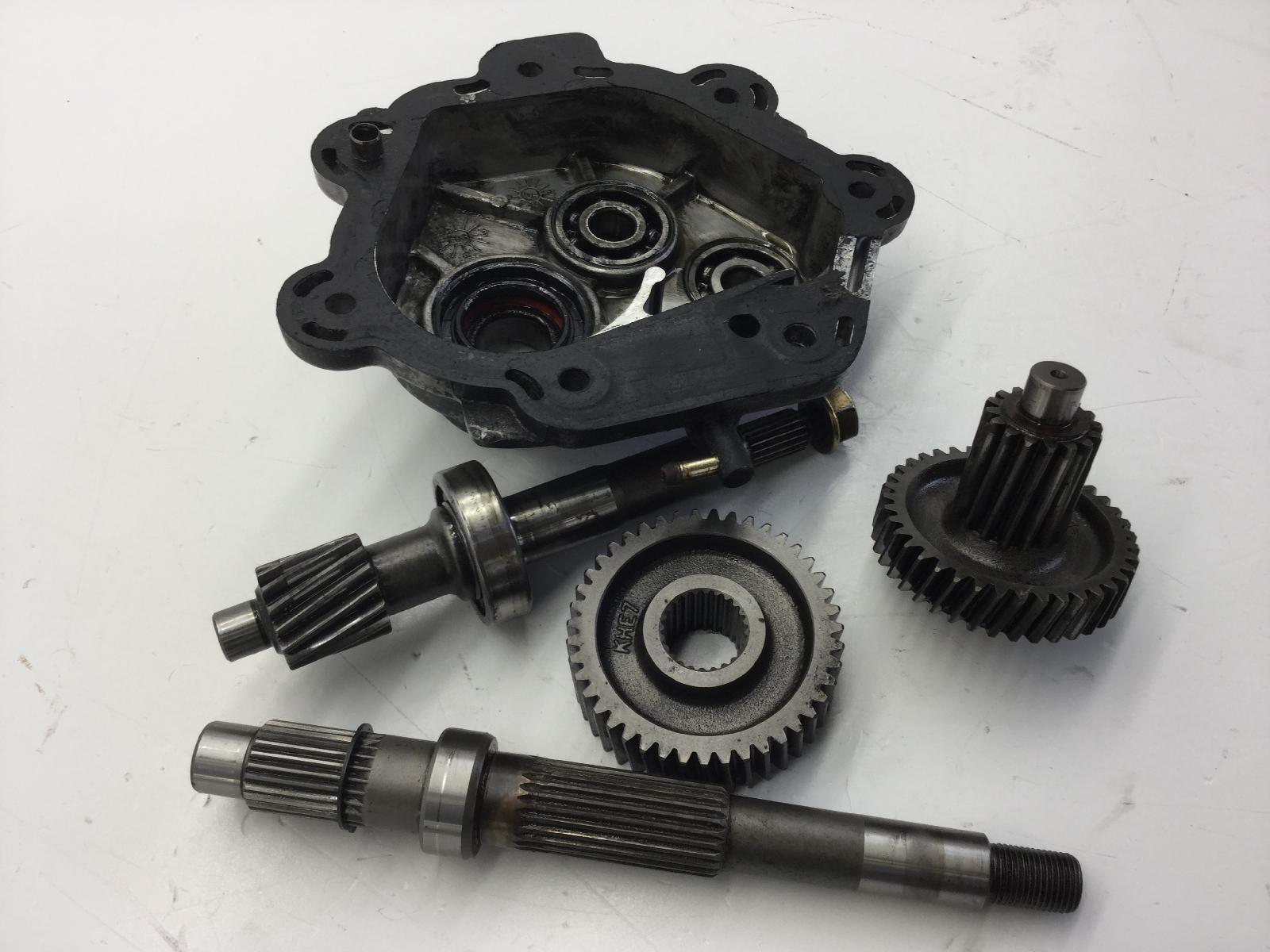 Kymco grand dink 250 carter e ingranaggi ruota posteriore 2003 2004 s41011