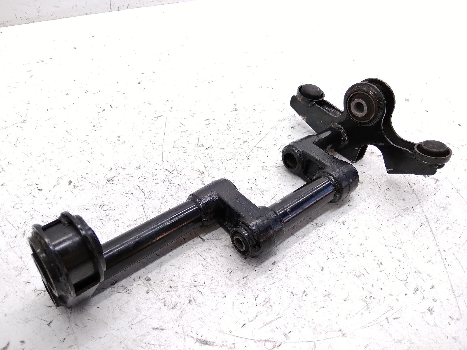Kymco grand dink 250 staffa supporto motore 2003 2004 s41011