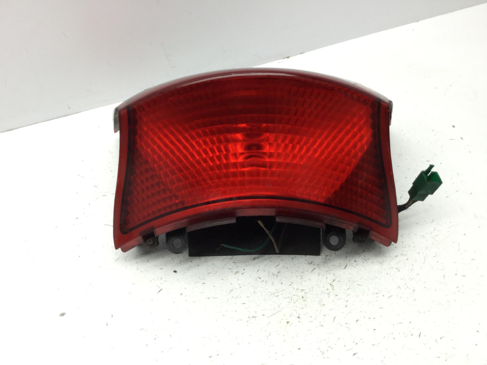 Kymco grand dink 250 faro fanale posteriore 1 attacco rotto 2003 2004 s41011