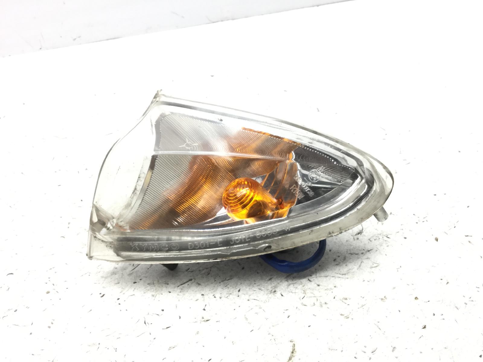 Kymco grand dink 250 freccia anteriore sinistra con rottura 2003 2004 s41011