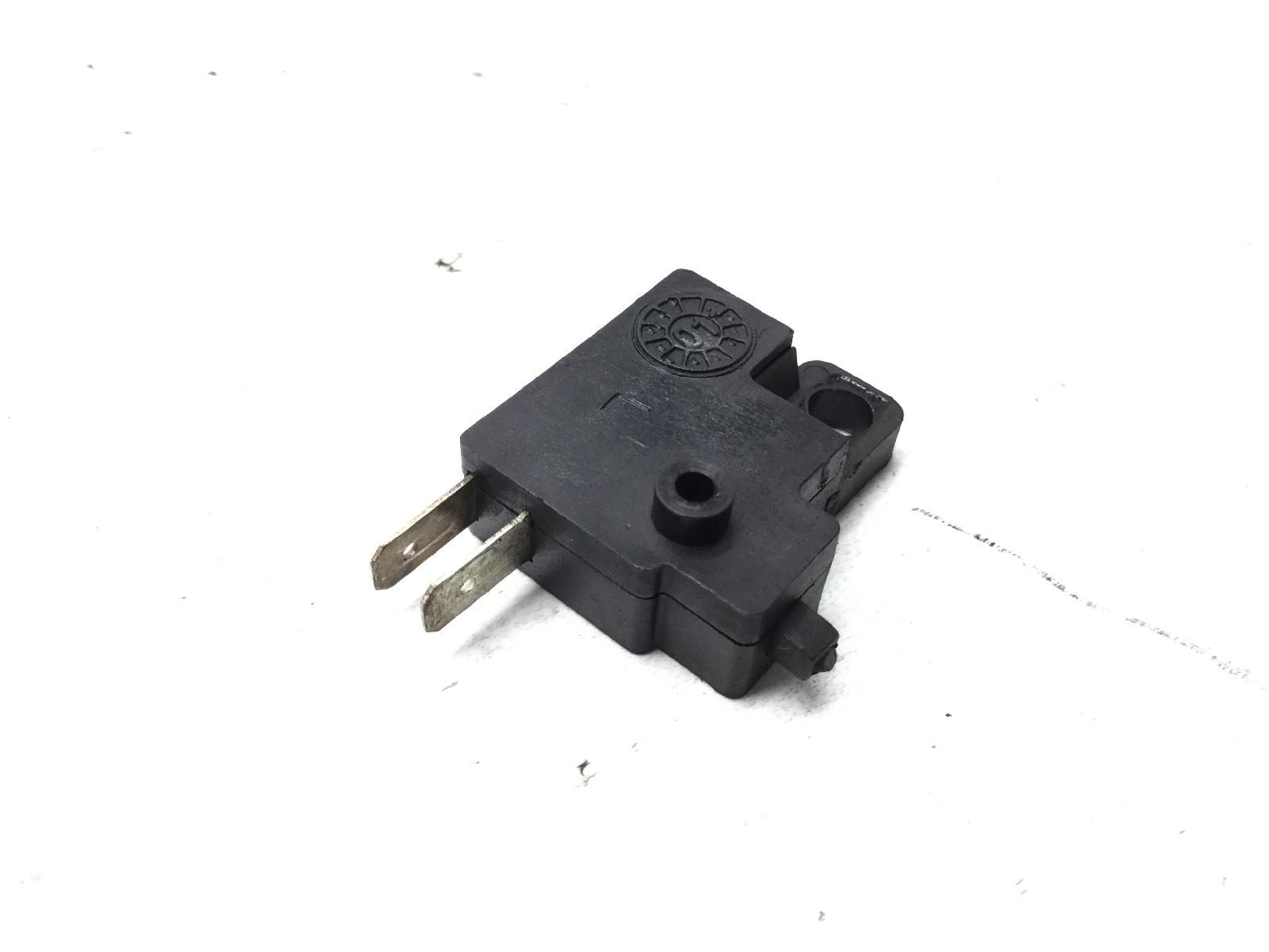 Kymco grand dink 250 sensore pulsante stop microstop freno posteriore 2003 2004 s41011