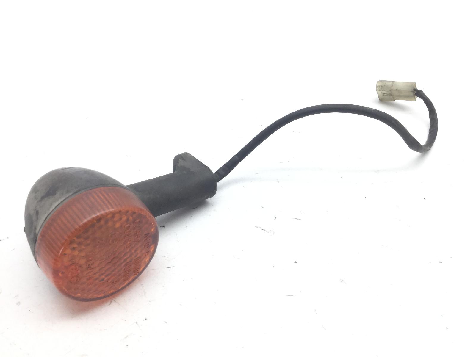 Aprilia scarabeo mot yamaha 100 freccia anteriore destra lampeggiatore 2000 2000 re00