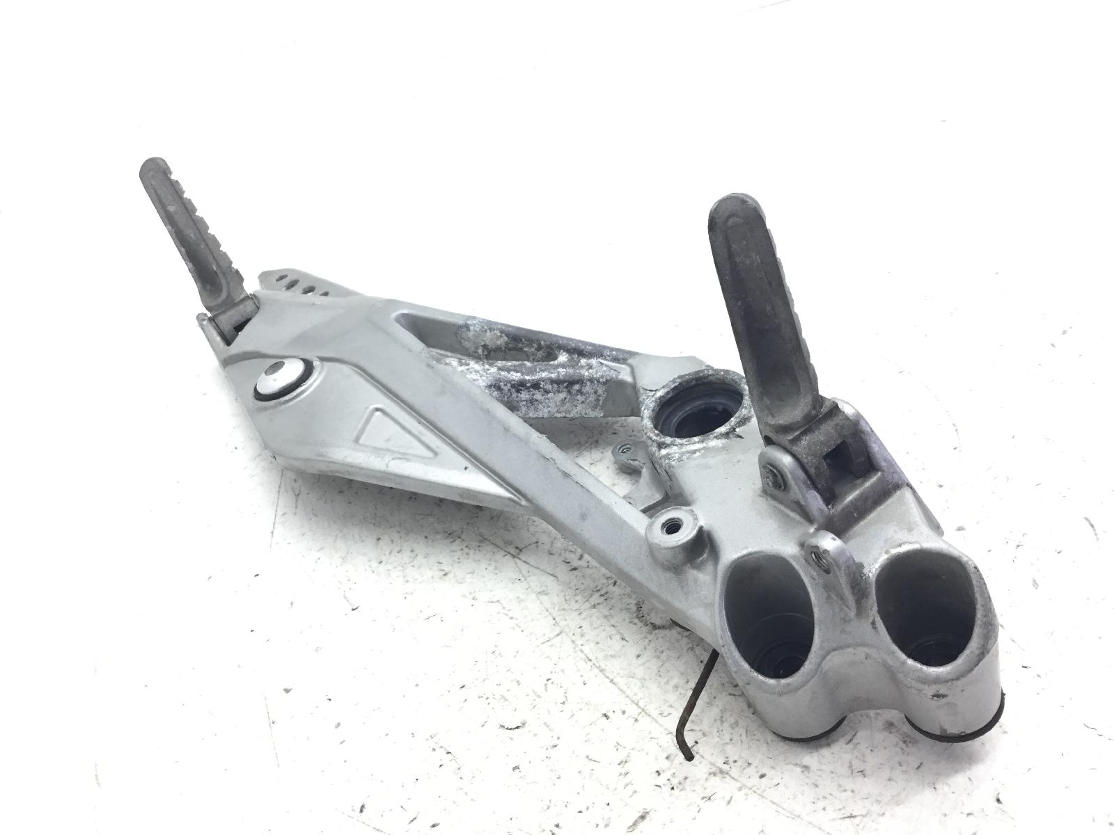 Ducati multistrada 620 pedane poggiapiedi e staffa supporto destra 2006 2006 a103aa
