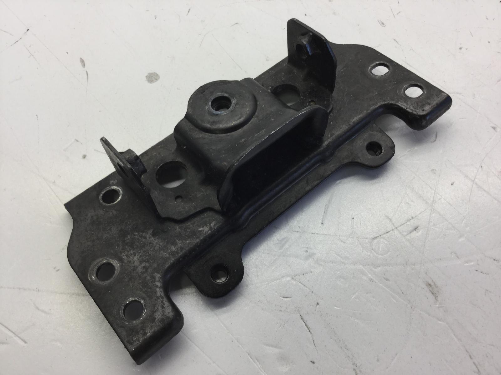 Kawasaki er-5 500 staffa supporto serbatoio benzina 2001 2003 er500ada