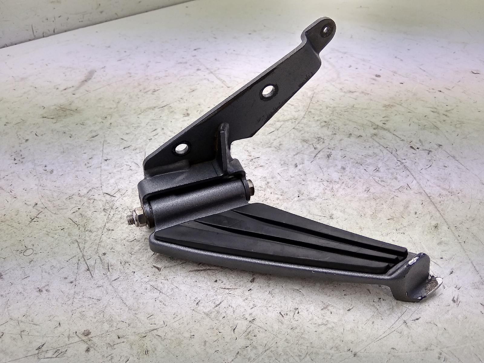 Peugeot geopolis 250 pedana posteriore sinistra e supporto 2007 2007 vgan2adaa