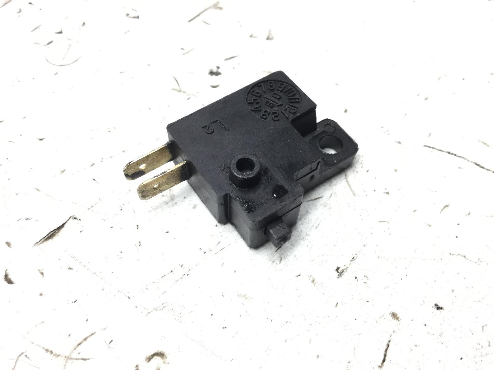 Sym hd evo i e3 200 sensore pulsante stop microstop freno posteriore 2010 2012 lh18wy9s