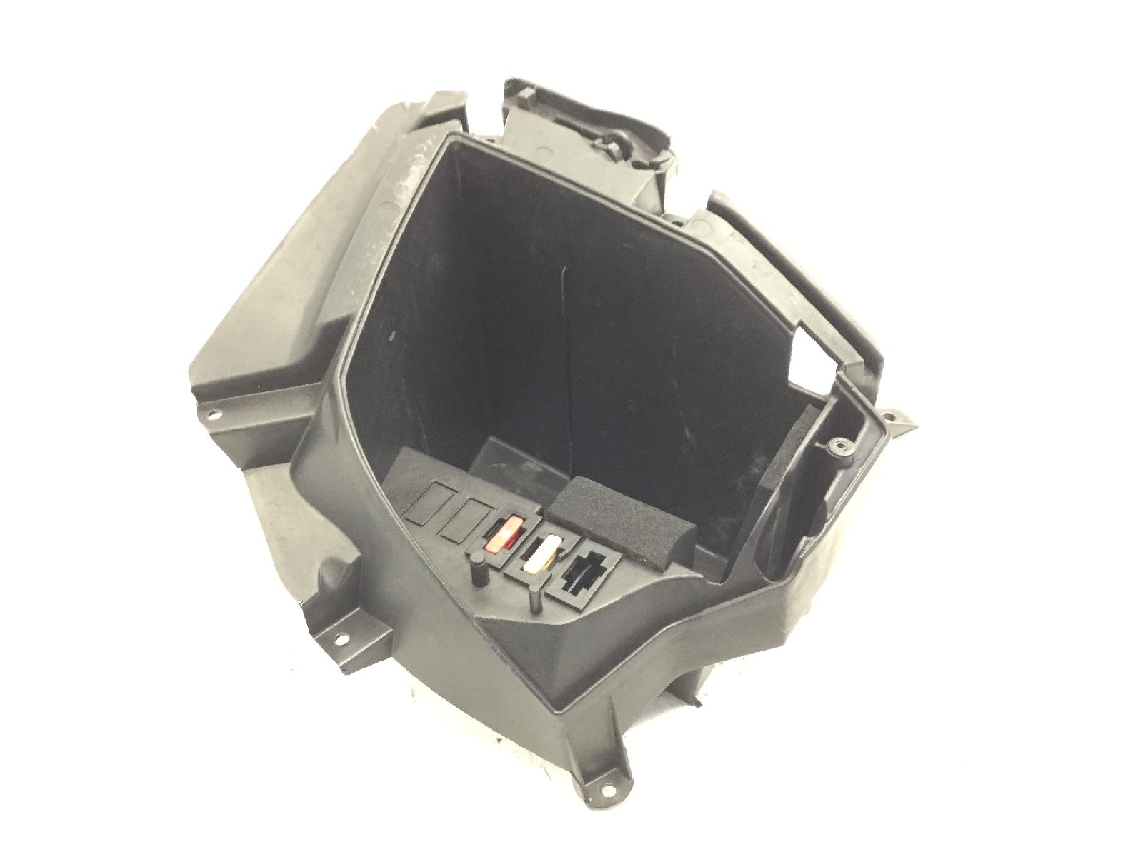Malaguti f12 r phantom lc 50 carena vano batteria 2007 2010 8201