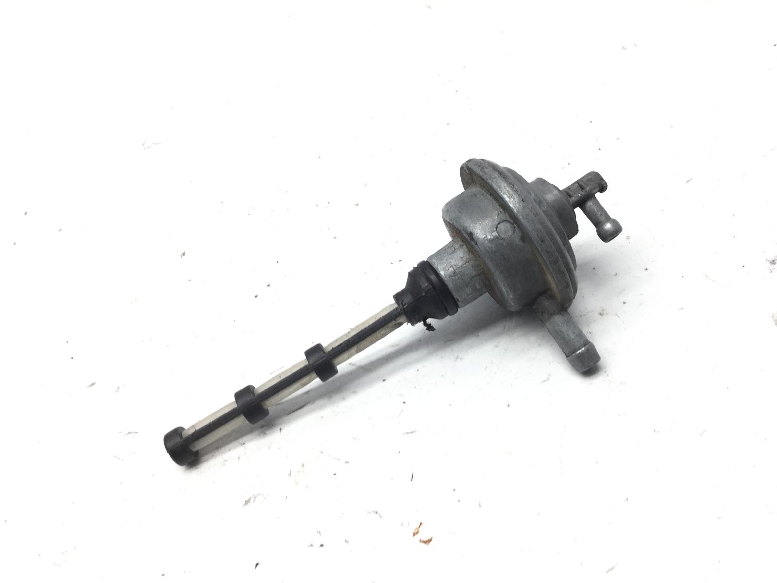 Malaguti f12 r phantom lc 50 rubinetto serbatoio benzina 2007 2010 8201