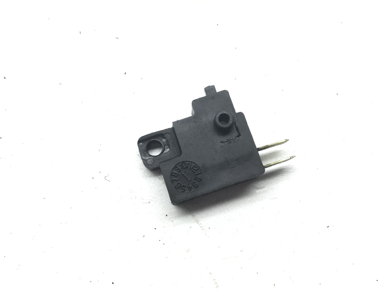 Kymco people s i 200 sensore microstop pompa freno posteriore sinistra 2007 2009 d12000
