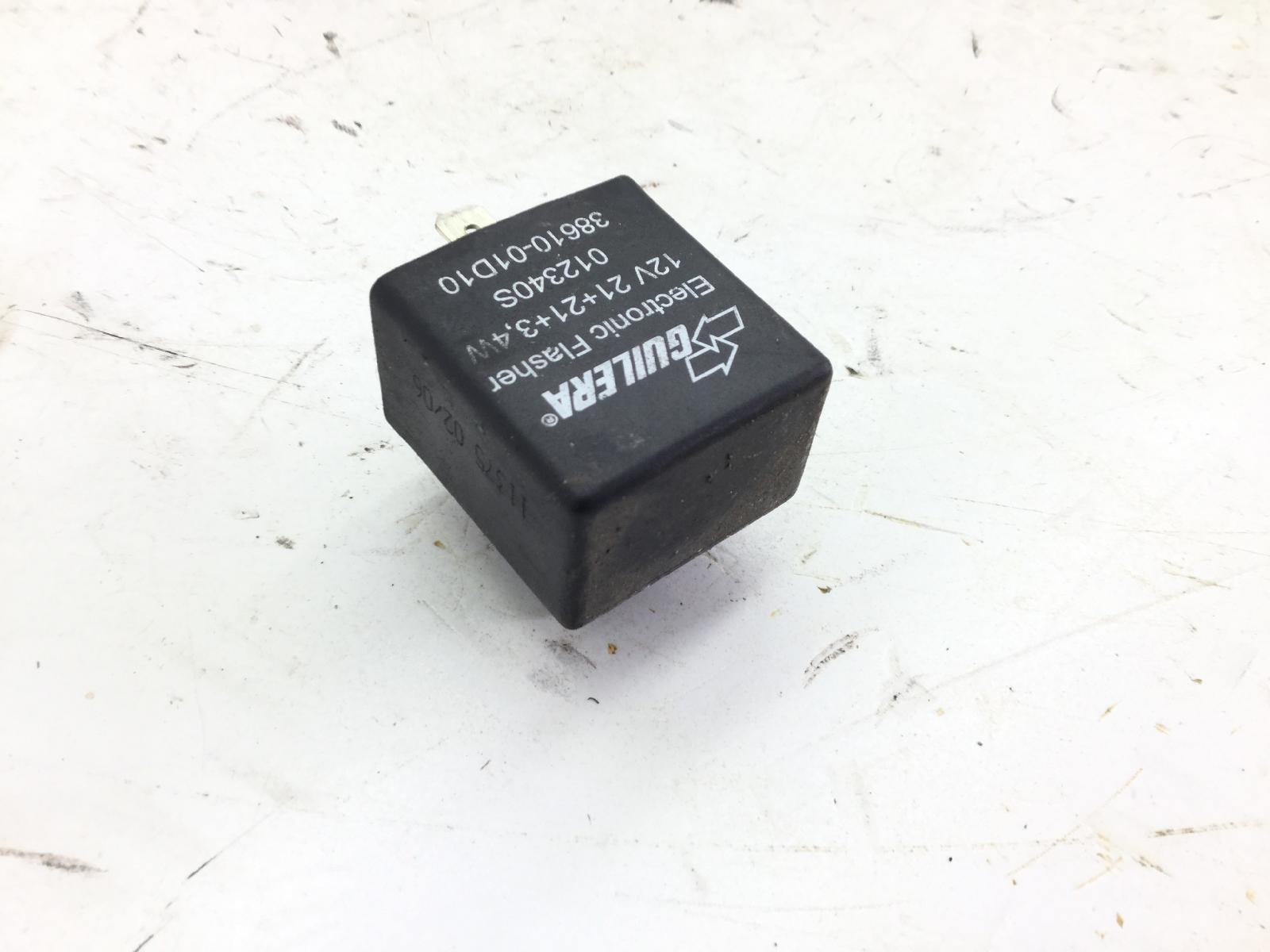 Suzuki burgman 150 rele' intermittenza frecce 2002 2002 br111