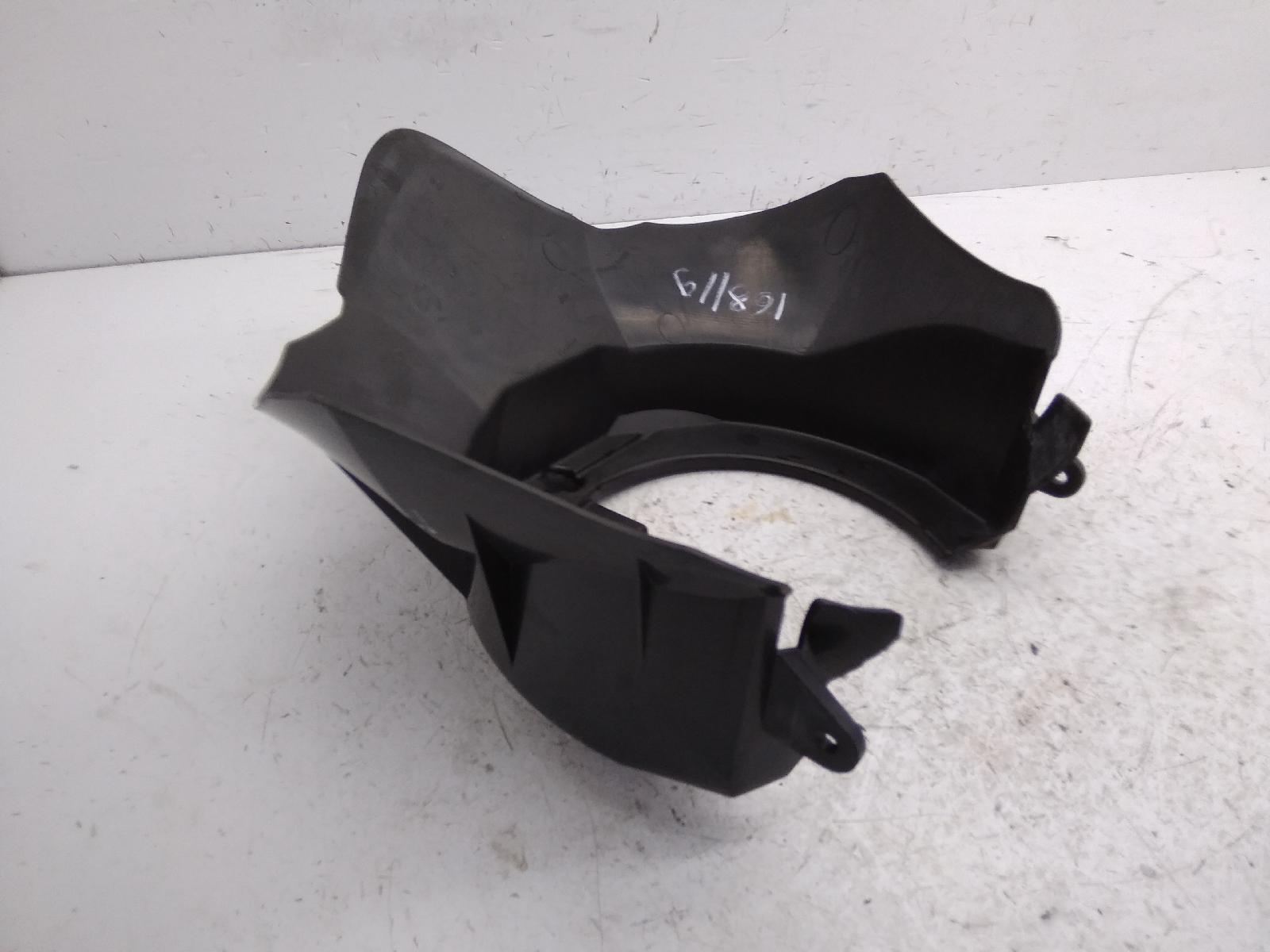 Suzuki burgman 150 parafango anteriore interno 2002 2002 br111