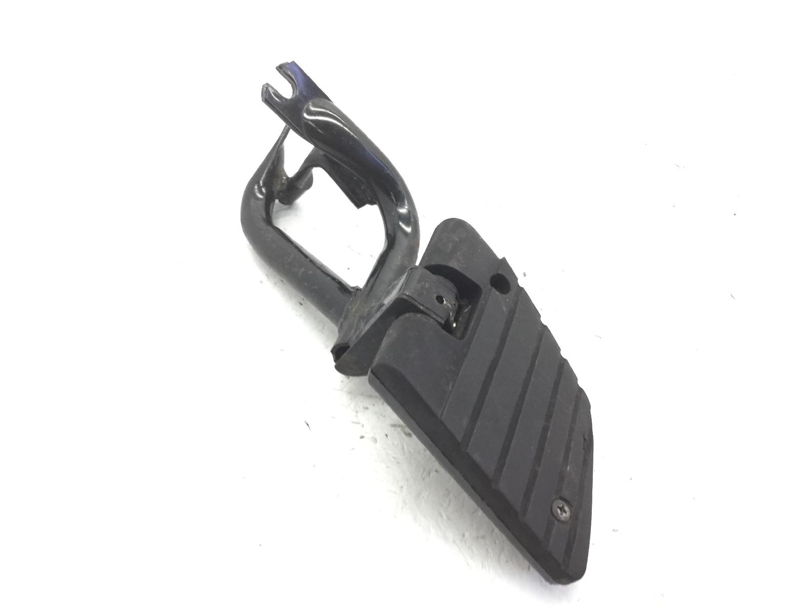 Kymco people s 200 pedana posteriore poggiapiede destra e supporto 2005 2005 d11000
