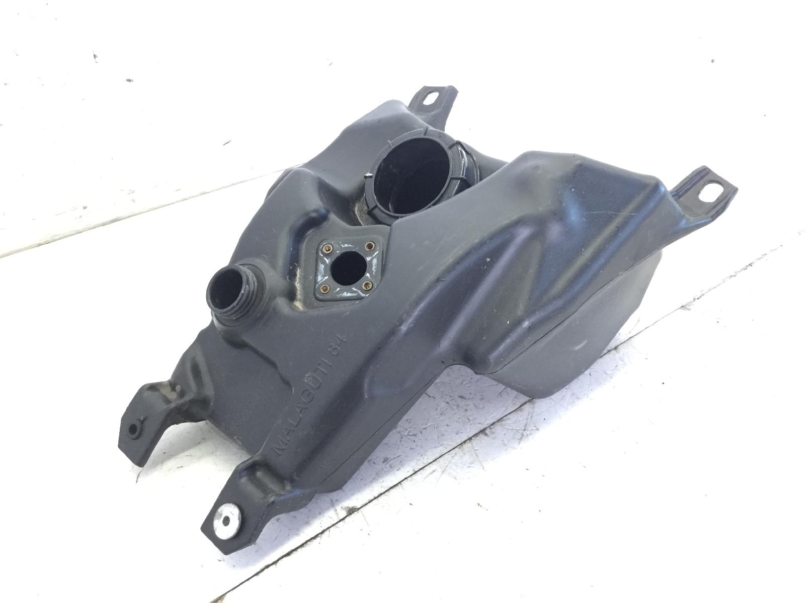 Malaguti centro sl 125 serbatoio benzina carburante - no tappo 2009 2009 840102