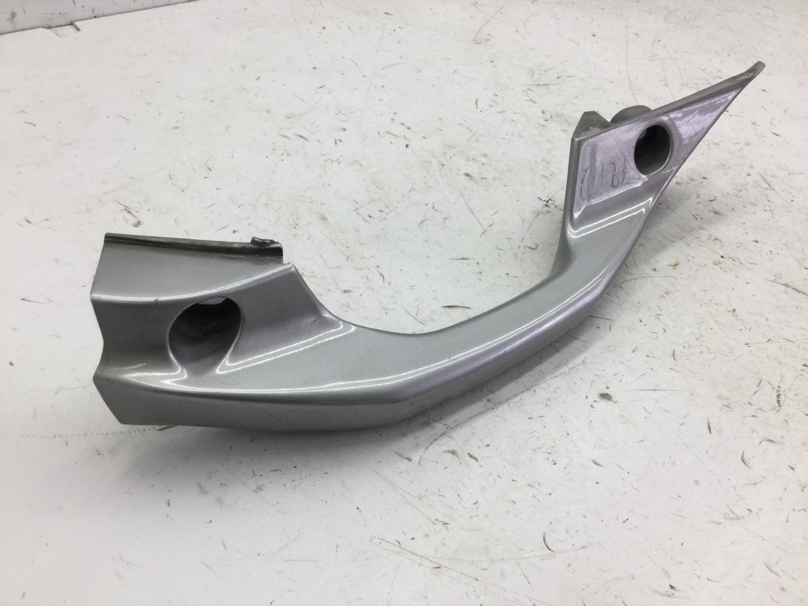Aprilia atlantic 500 maniglia posteriore destra 2001 2004 pt003