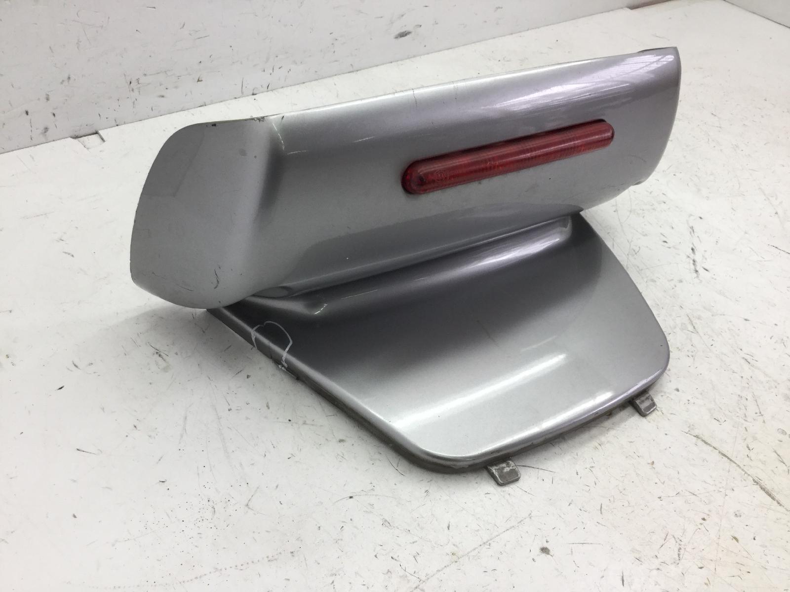 Aprilia atlantic 500 carena coperchio schienale con attacco rotto e rotture 2001 2004 pt003