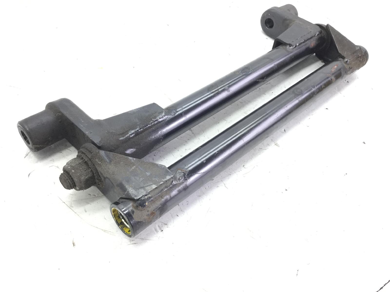 Aprilia atlantic 500 staffa supporto motore 2001 2004 pt003