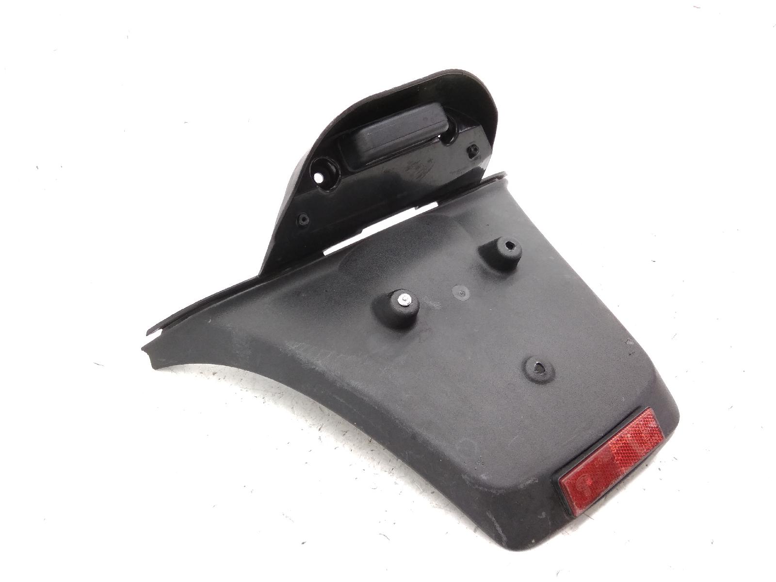 Aprilia atlantic 500 parafango posteriore portatarga e luce 2001 2004 pt003