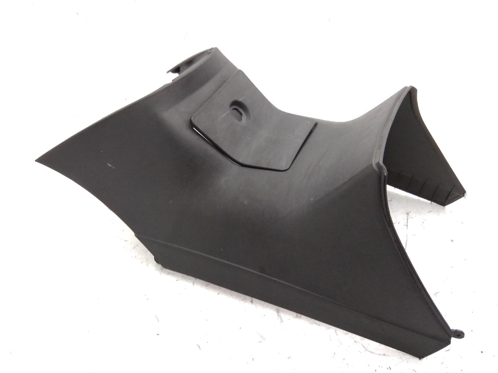 Aprilia atlantic 500 carena tunnel pedana con attacco rotto 2001 2004 pt003