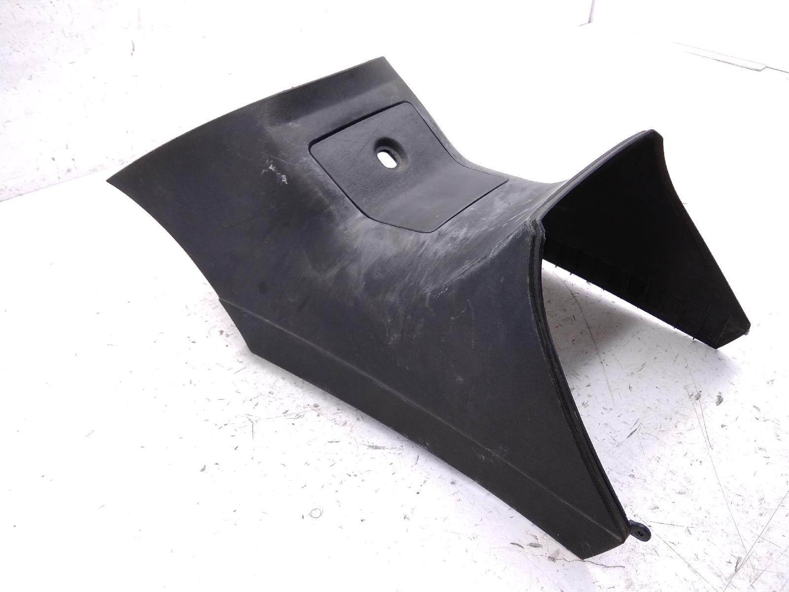 Aprilia atlantic 500 carena tunnel pedana - attacco rotto 2001 2004 pt003
