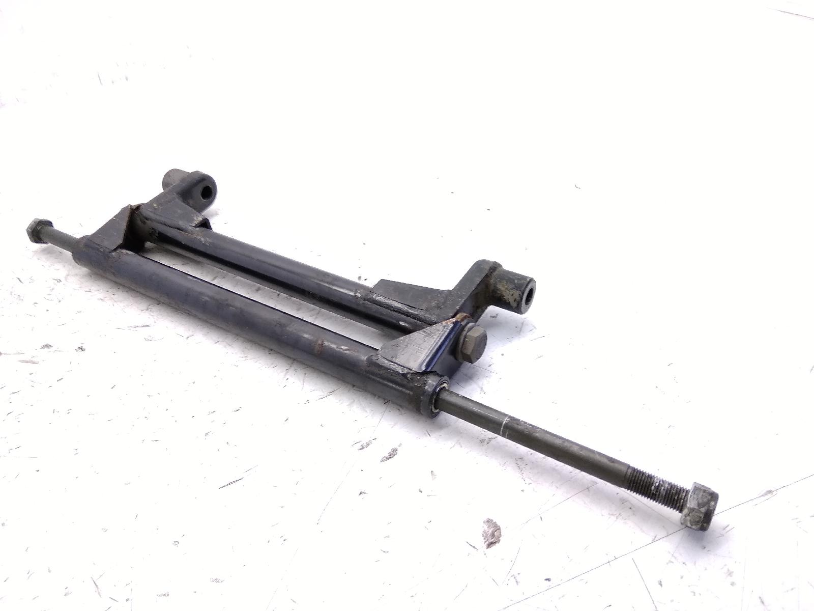 Aprilia atlantic 500 staffa supporto motore 2001 2004 pt003
