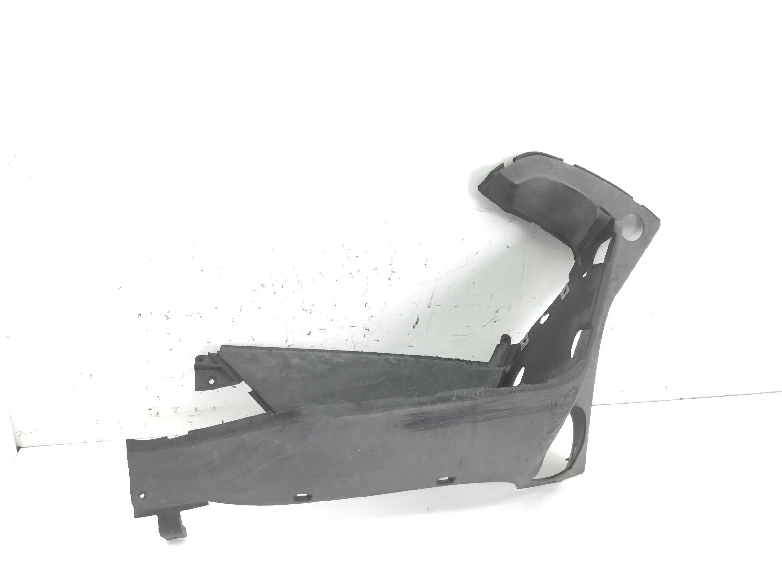 Aprilia atlantic 500 carena chiglia supporto pedana destra 2001 2004 pt003