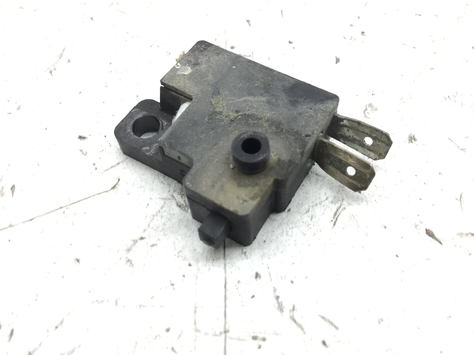 Honda cn spazio 250 sensore stop freno anteriore destro 1998 1998 jh2mf02a