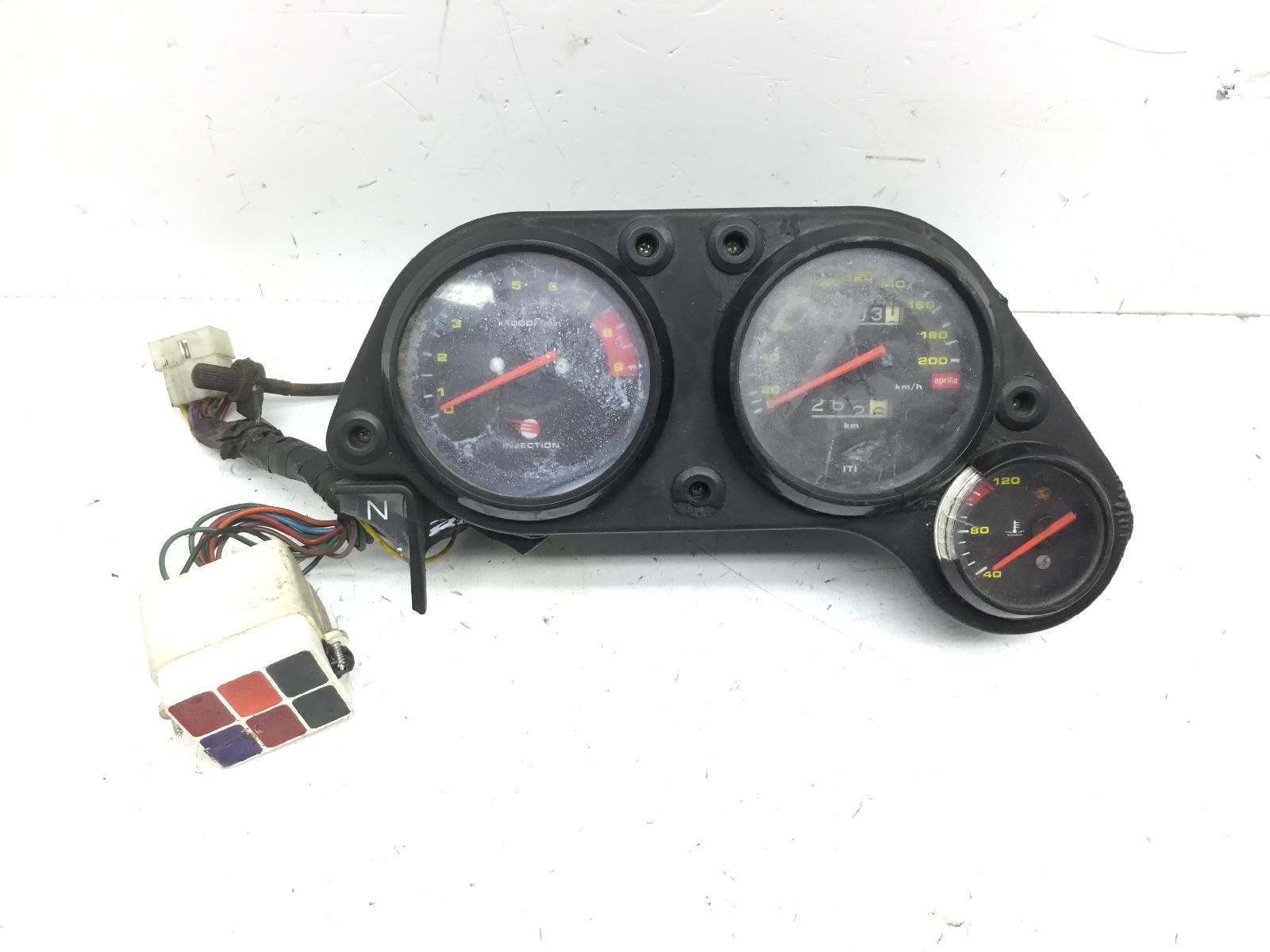 Aprilia pegaso ie 650 strumentazione contachilometri con rottura 2001 2004 rw000