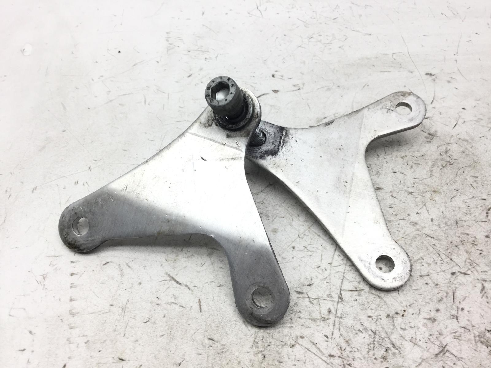 Aprilia pegaso ie 650 coppia staffe supporto motore 2001 2004 rw000