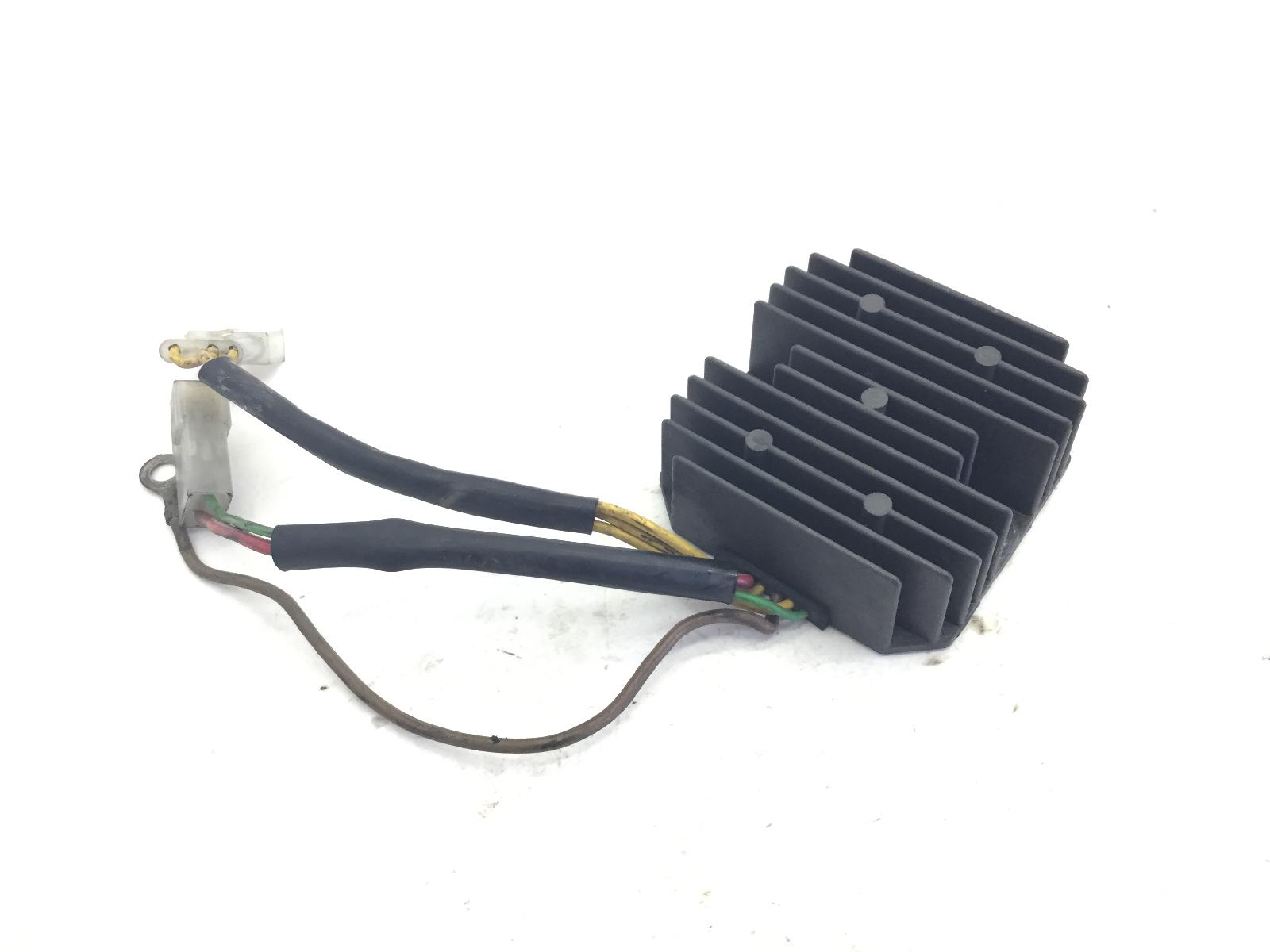 Aprilia pegaso ie 650 regolatore di tensione 2001 2004 rw000