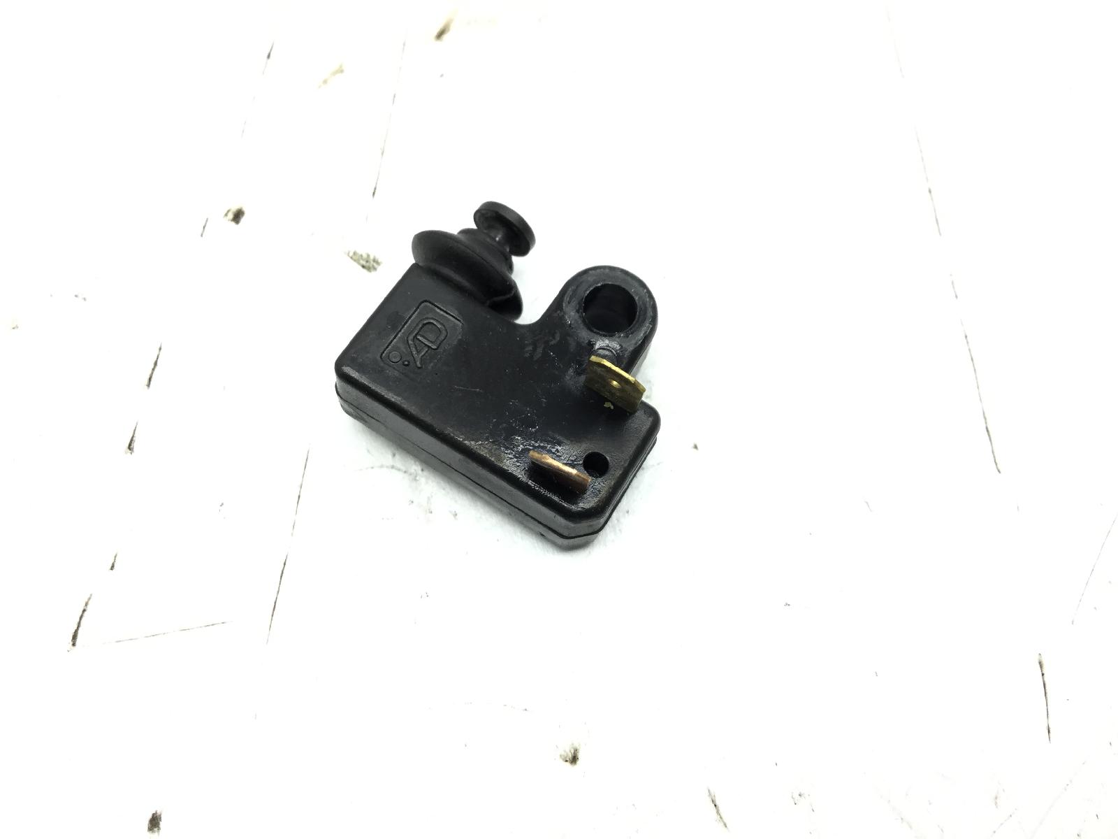 Yamaha majesty yp 400 sensore pulsante stop freno posteriore sinistro 2007 2008 sh051