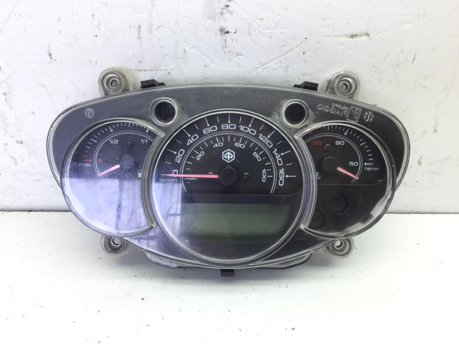 Piaggio beverly ie rst euro 3 300 strumentazione contachilometri tachimetro 2014 2014 zapm69200