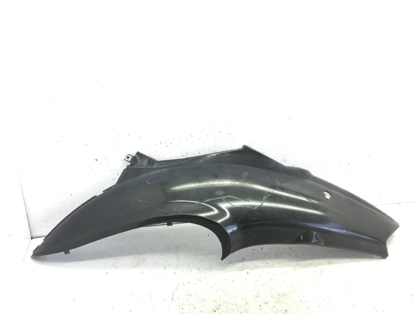 Yamaha yh why 50 carena fiancata posteriore sinistra - 2 attacchi rotti 1999 2000 sa031