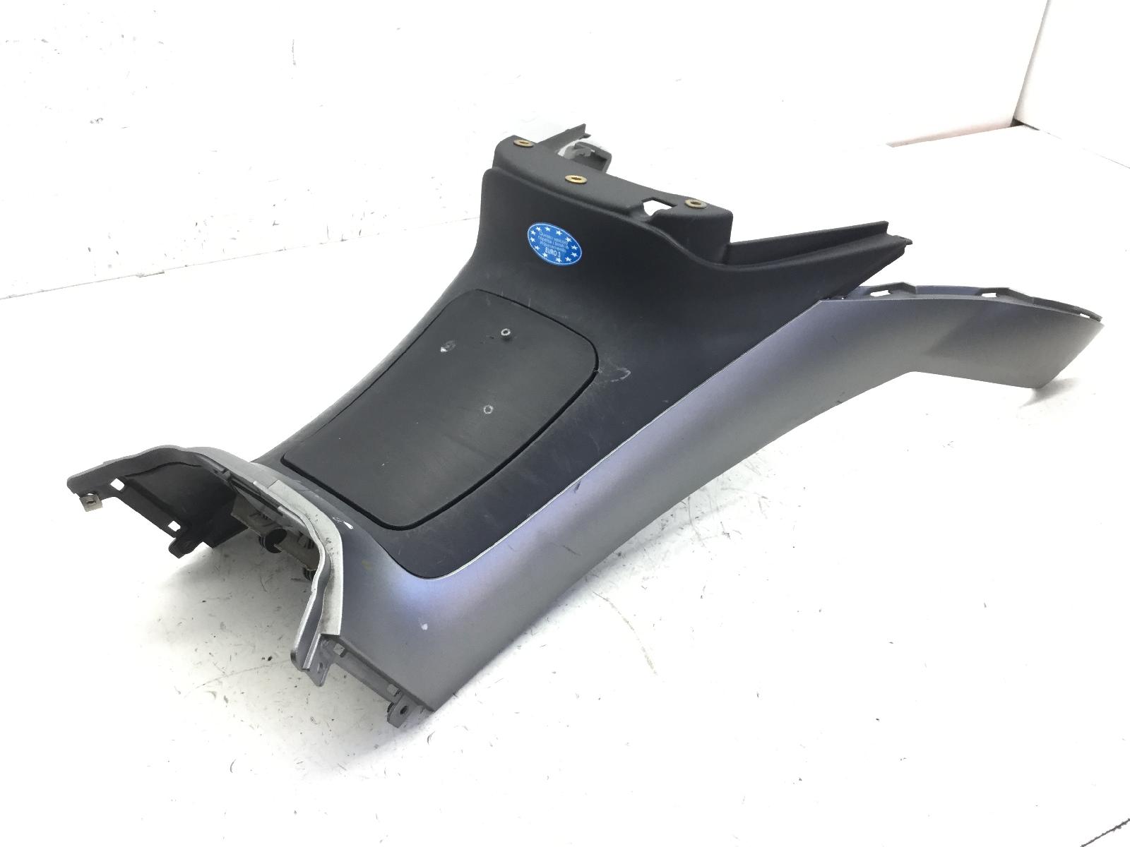 Piaggio mp3 250 carena tunnel pedana e sportellino 2006 2008 m47201