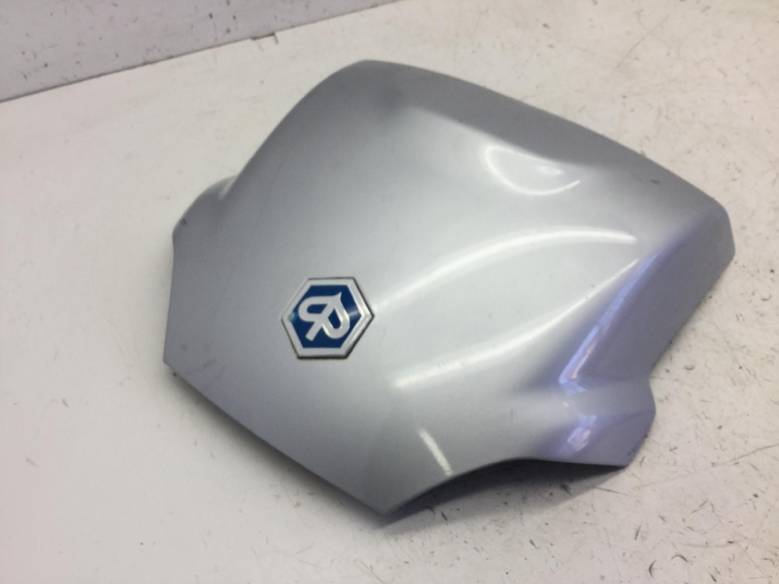 Piaggio mp3 250 carena sportello posteriore vano 2006 2008 m47201