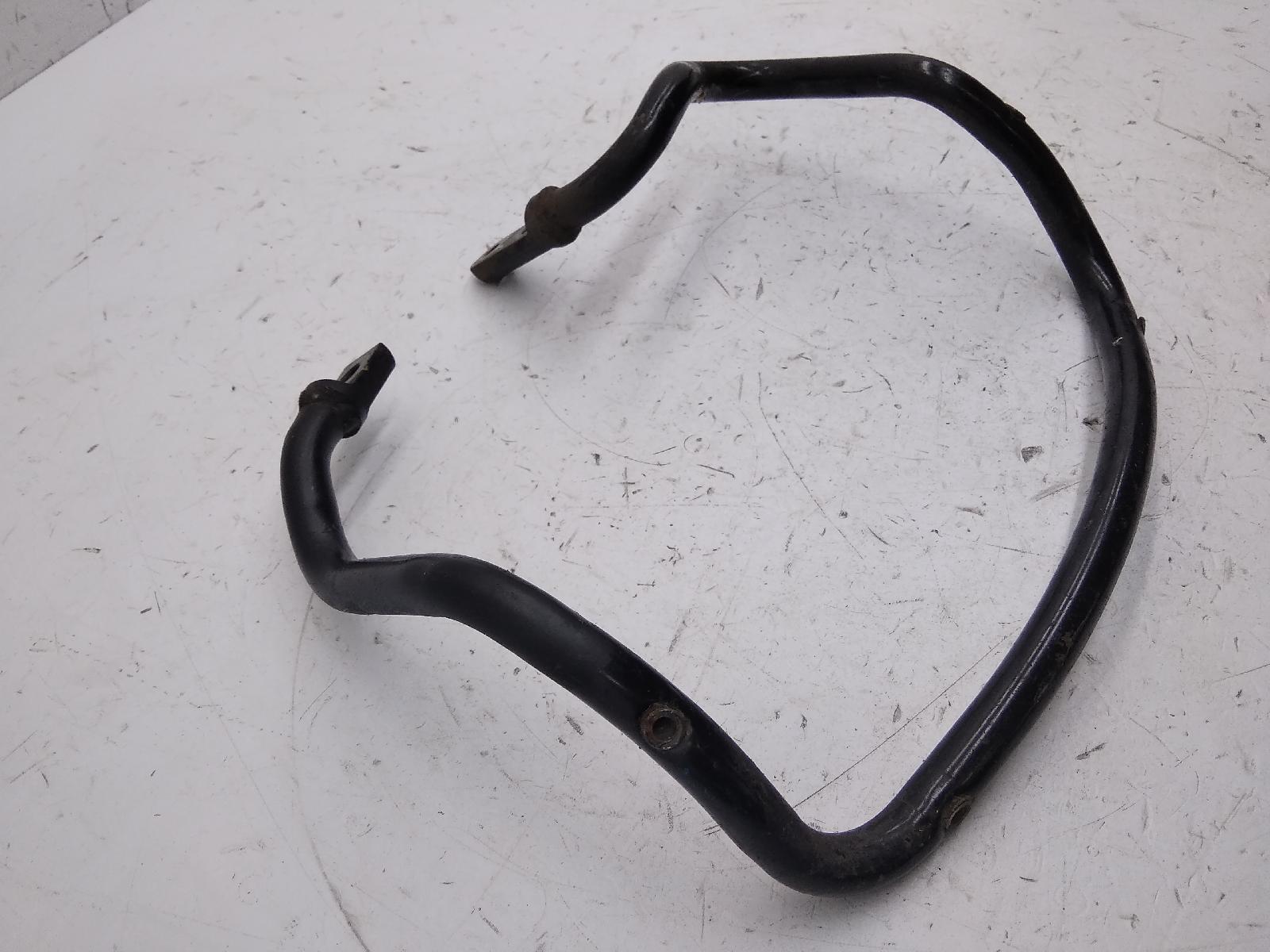 Piaggio mp3 250 staffa supporto parafango anteriore sinistro 2006 2008 m47201