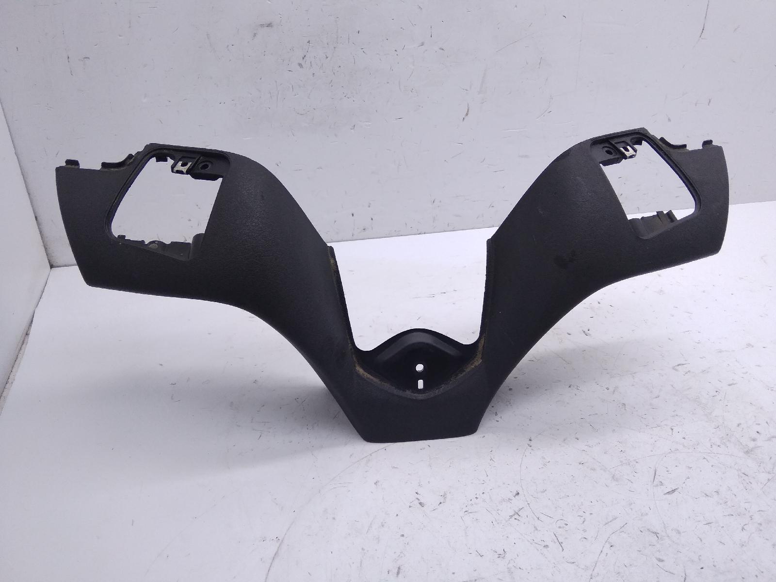 Piaggio mp3 250 carena manubrio anteriore 2006 2008 m47201
