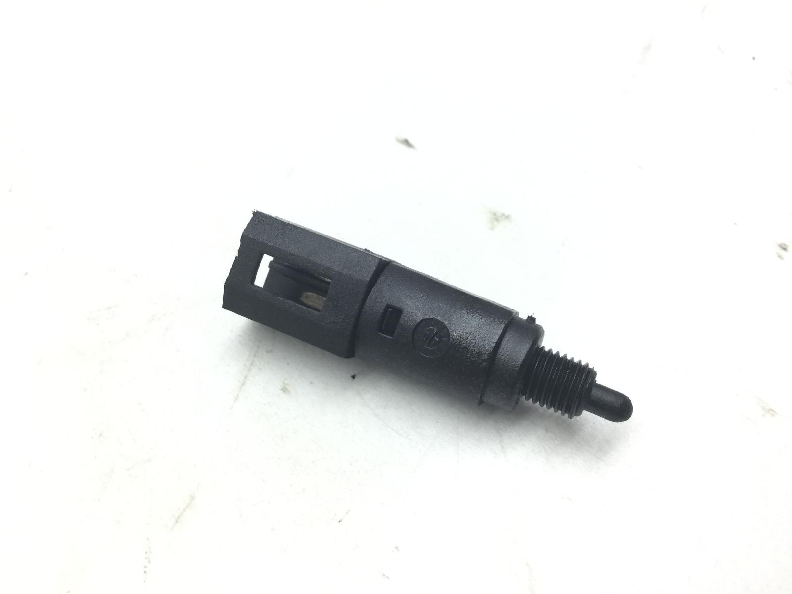 Piaggio mp3 250 sensore micro stop pompa freno anteriore destra 2006 2008 m47201