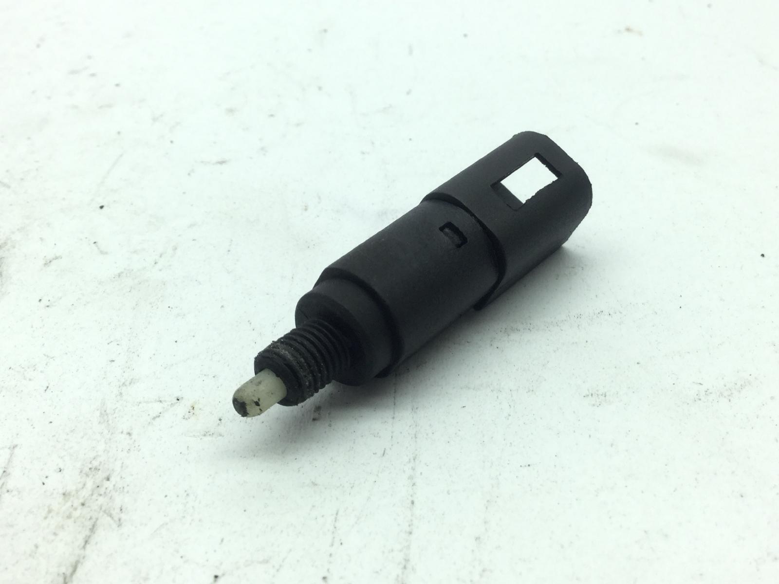 Piaggio mp3 250 sensore stop microstop freno anteriore destro 2006 2008 m47201