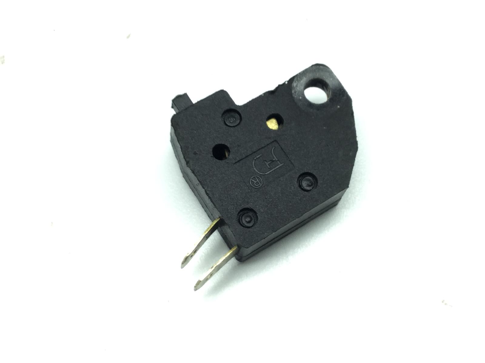 Kymco agility r16 i 200 sensore pulsante stop microstop freno posteriore 2010 2010 c31000